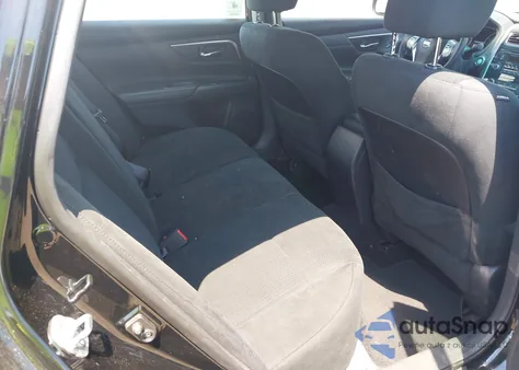 2015 Nissan Altima 2.5 S z USA, uszkodzony, nr VIN 1N4AL3AP6FC455991